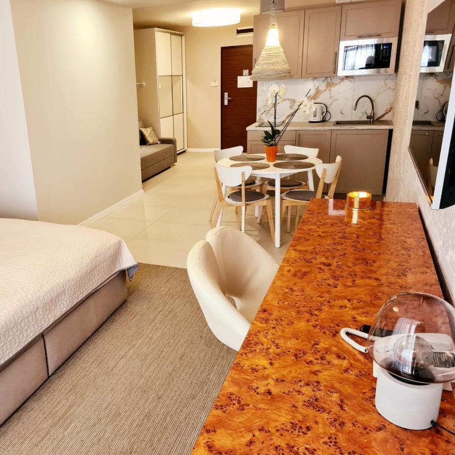 Apartament Royal Tulip Kolobřeh Exteriér fotografie