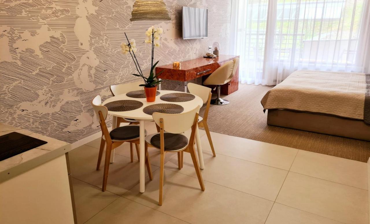 Apartament Royal Tulip Kolobřeh Exteriér fotografie