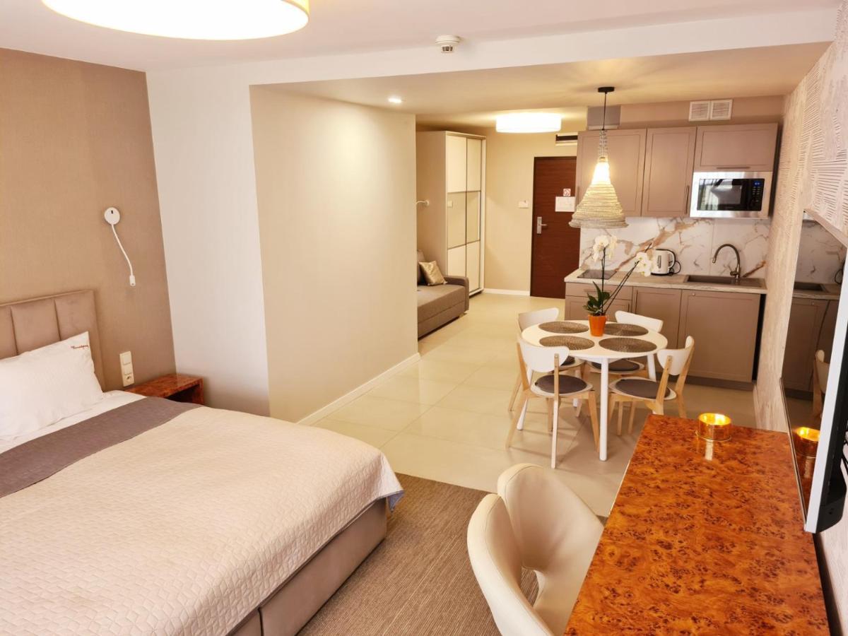 Apartament Royal Tulip Kolobřeh Exteriér fotografie